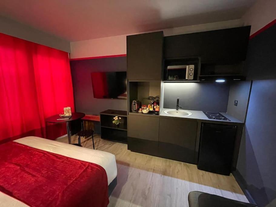 Disney 'Xperience - Parc 10 Min - 3Pers Esbly Eksteriør bilde